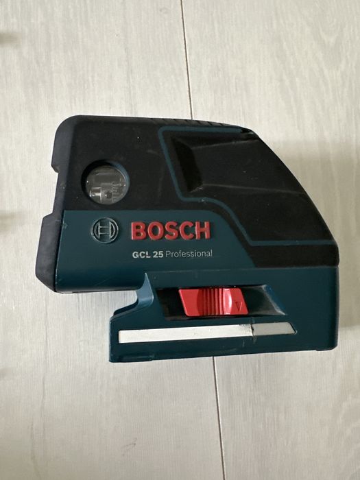 Лазерный уровень Bosch GCL 25 professional