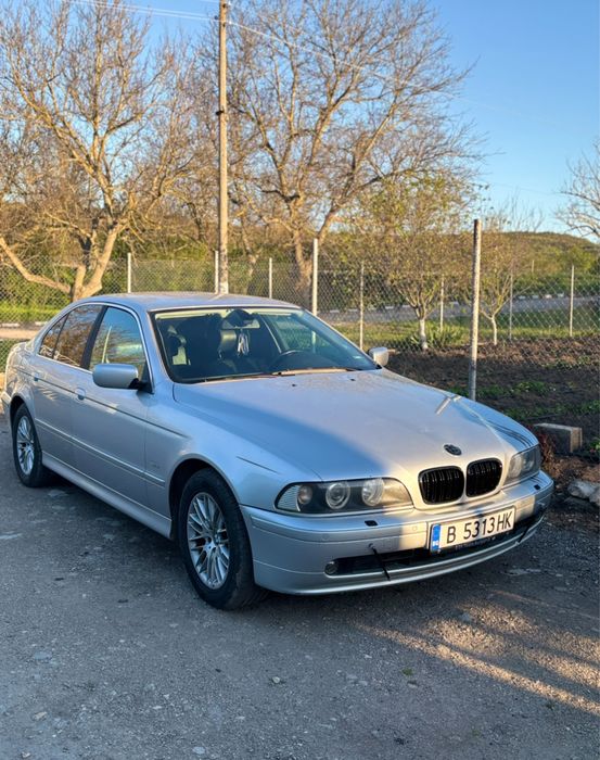BMW E39 530I 2000г.