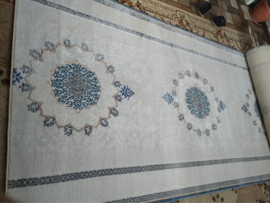 Ковер новый 14 м*1.5м