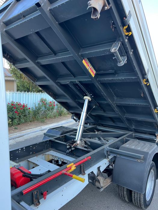 Ford transit basculabil 2008