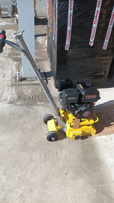 inchirieri scule masina de slefuit beton mozaic parchet scarifocator b