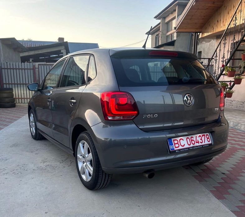 Volkswagen Polo 2014 Highline 4 cylindres 105 CP LED XENON IMPECABIL