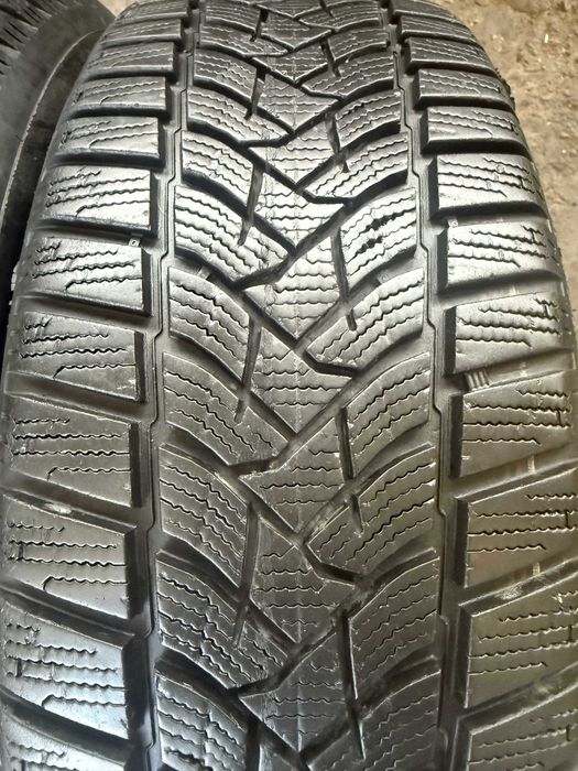 2x Anvelope iarna 205/60 R16 - Dunlop Winter Sport 5