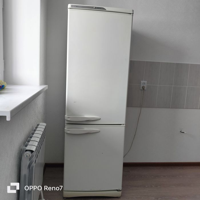 Срочно продам холодильник