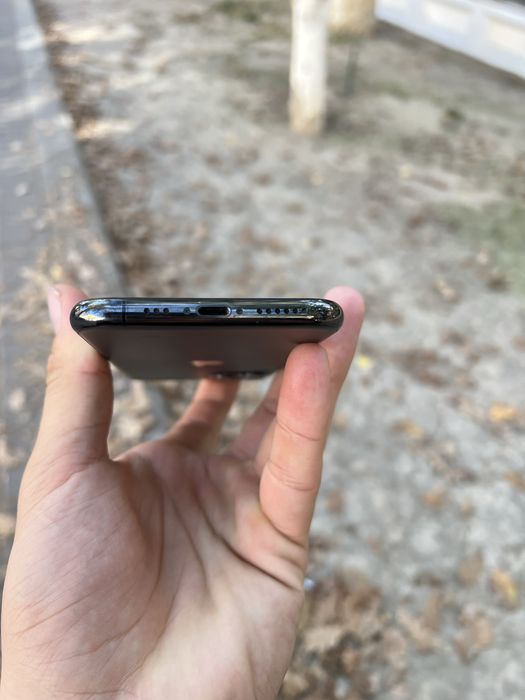 iphone 11 pro black