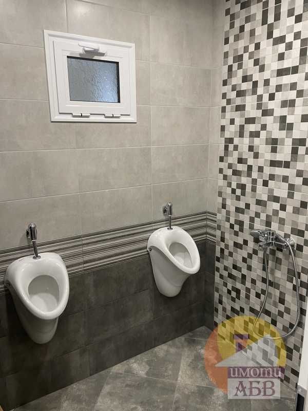 Продава се Офис в Велико Търново, Център - 230 кв.м за 1200 €/кв.м - Снимка #13