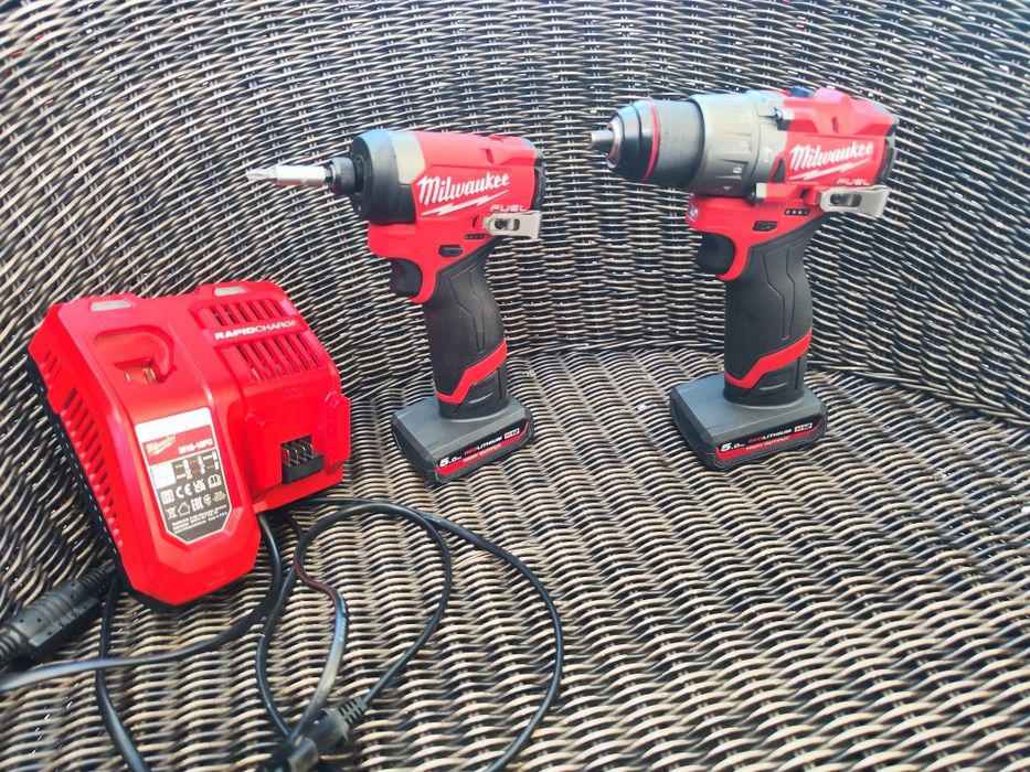 Set Milwaukee M12 5ah FPD2 FID 2 impact si autofiletanta