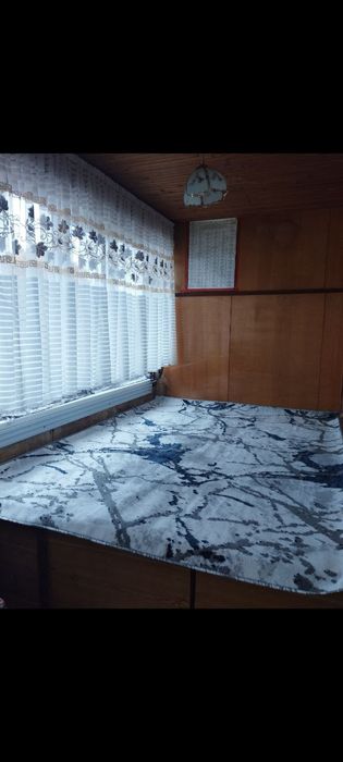 Студент қизлар учун давр клиника яқинида