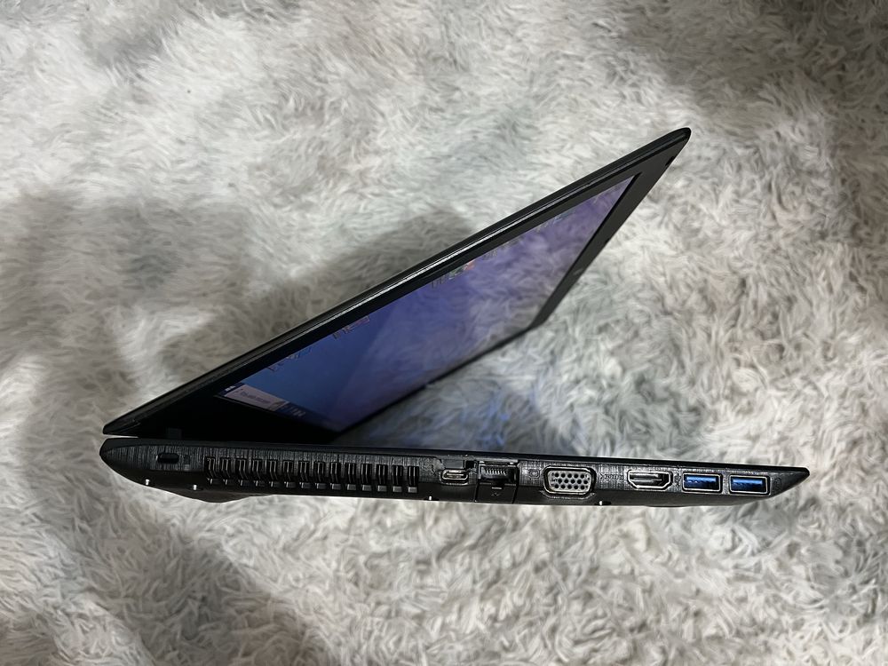 Ноутбук Acer i5 8250u / 8gb ddr4 / mx150 2gb /hdd 1tb
