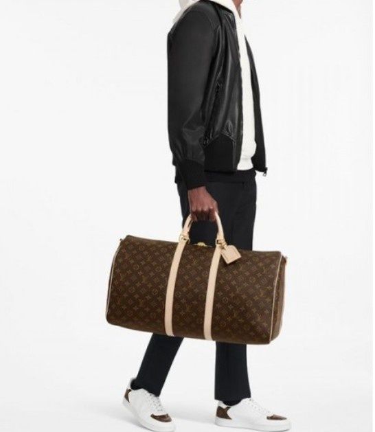 Geanta voiaj Louis Vuitton  new model unisex, saculet  ,etichetă