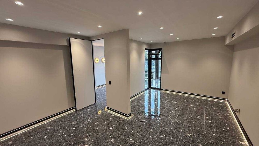 Сдается помещение на Акай сити 2 этаж 85м 3 комнаты под салон идеально