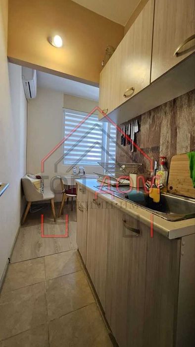 Продава се Тристаен апартамент в Варна, Възраждане 2 - 60 кв.м за 1750 €/кв.м - Снимка #6