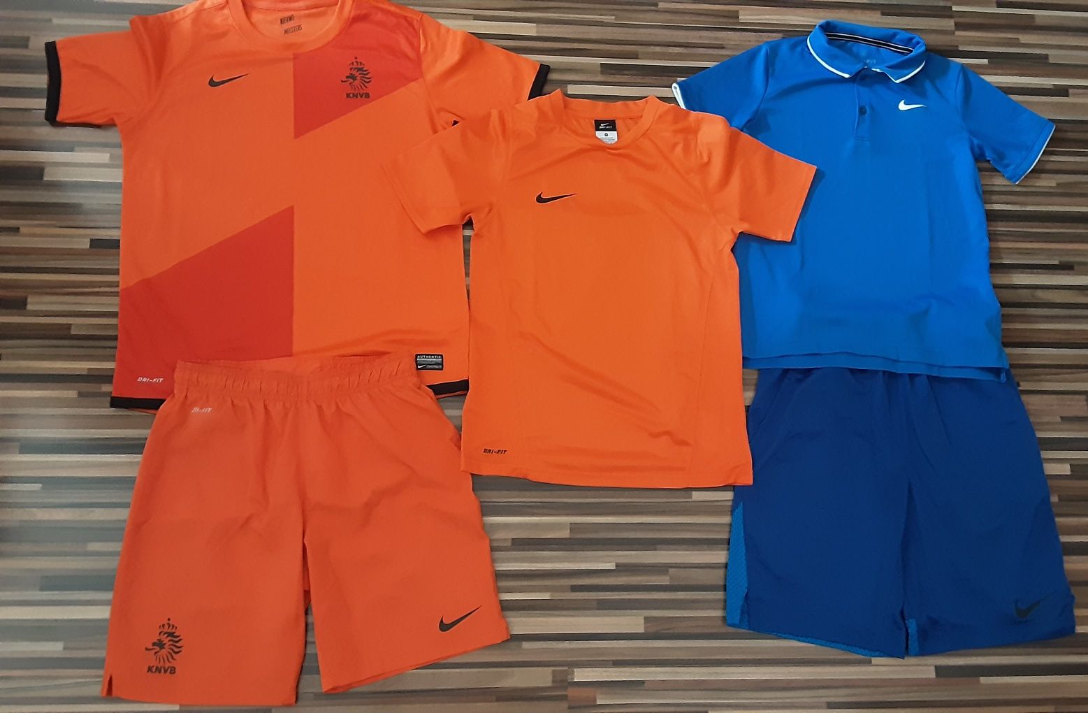(L 147-158) NIKE-Adidas оригинални сетове(45лв) ,тениски (25)и къси па