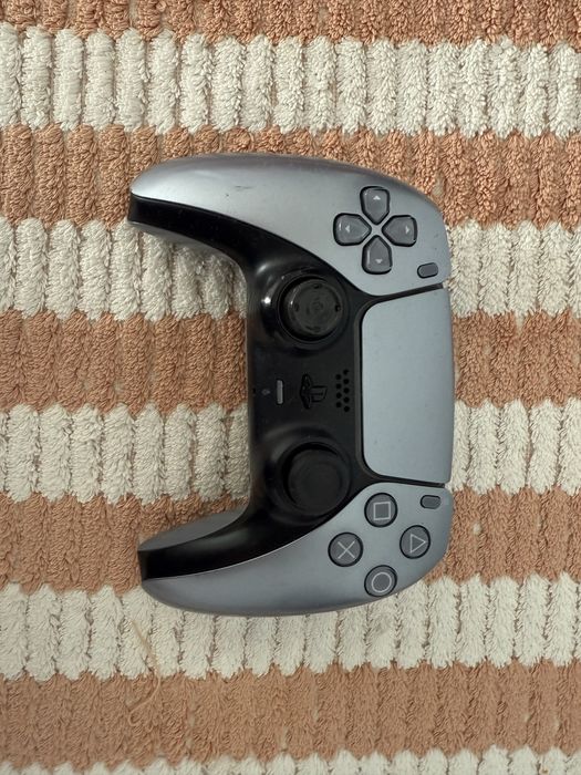 Джойстик, августте сатып алганбыз