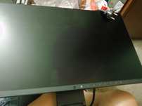 Монитори за части Eizo flexscan  2450 и Lenovo L27M - 30