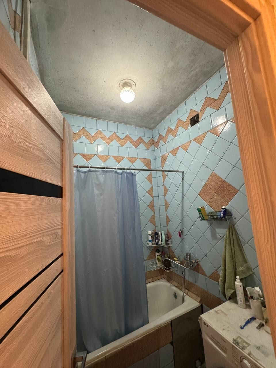 Продажа. Учтепа район 14-кв 2*3/2/4 панель 1.5*6 С мебель и техника.