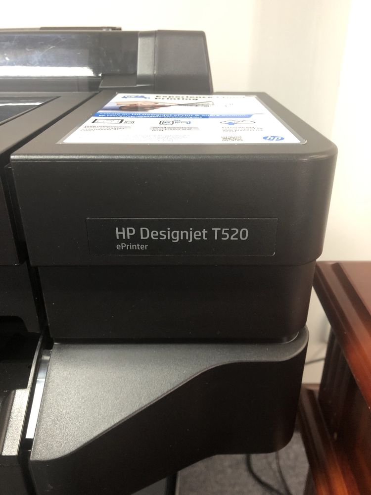 Плоттер  HP Designjet T520 ePrinter