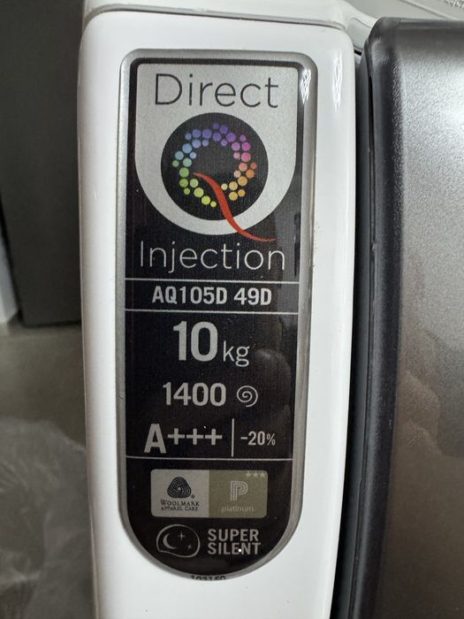 Masina de spalat rufe Hotpoint Aqualtis