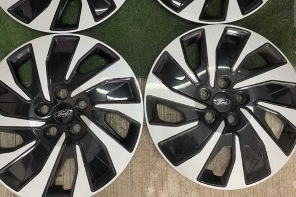 Capace noi originale jante Ford