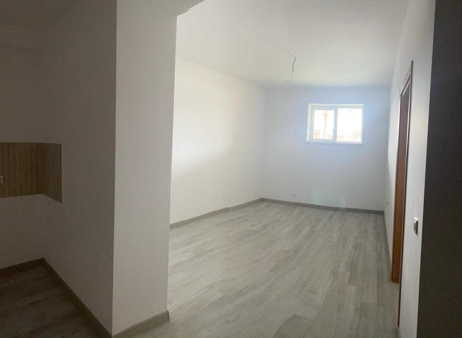 Apartament de inchiriat 2 camere cu loc de parcare-Rin Grand Hotel