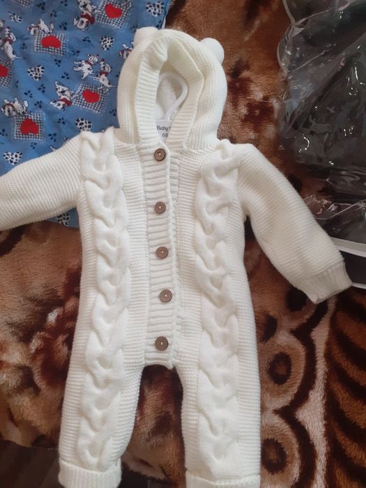 Красивый детский костюм.