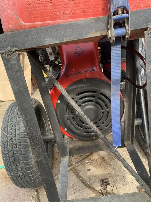 Vand motopompa Lombardini 4LD820