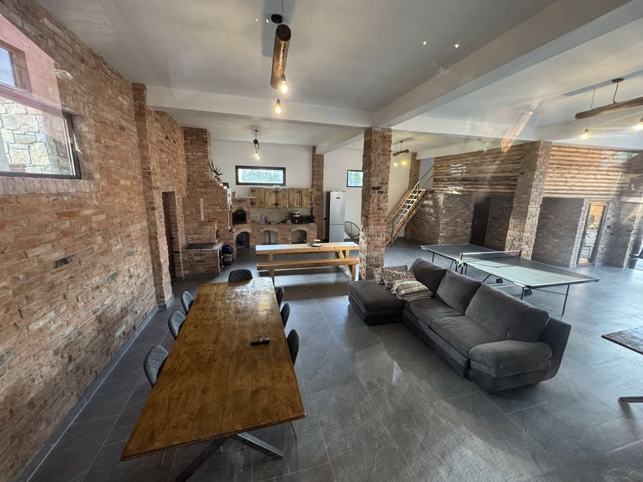 Pensiune in Borsa libera de Craciun si Revelion