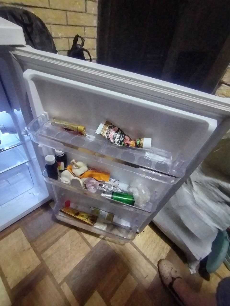 продам свой холодильник