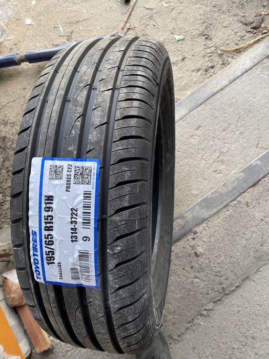 Продам Летние шины Toyo NanoEnergy 3 195/65 R15 91T