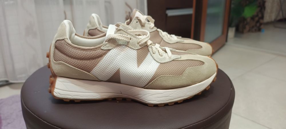 Vand adidasi New Balance MS 327 Mt