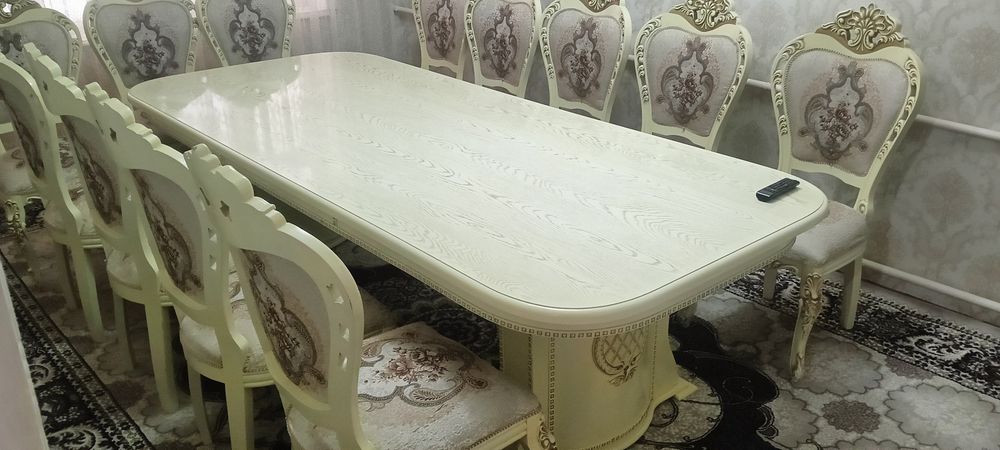 Мебель стол стул