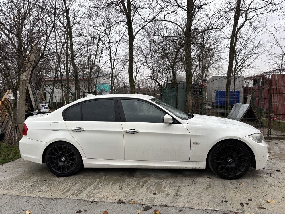 Dezmembrez bmw e90 m pachet