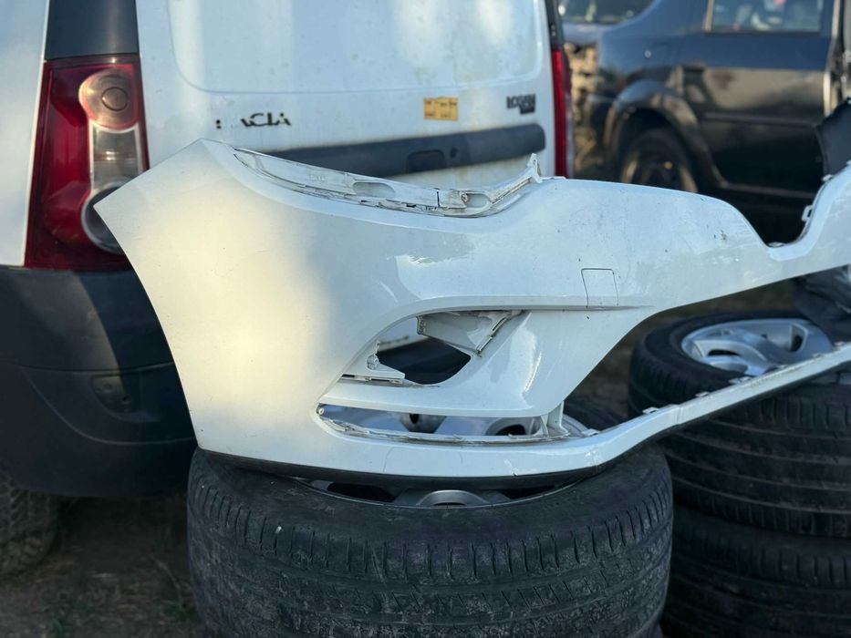 Bara fata Renault Clio 4 GT-Line Facelift an 2016-2019