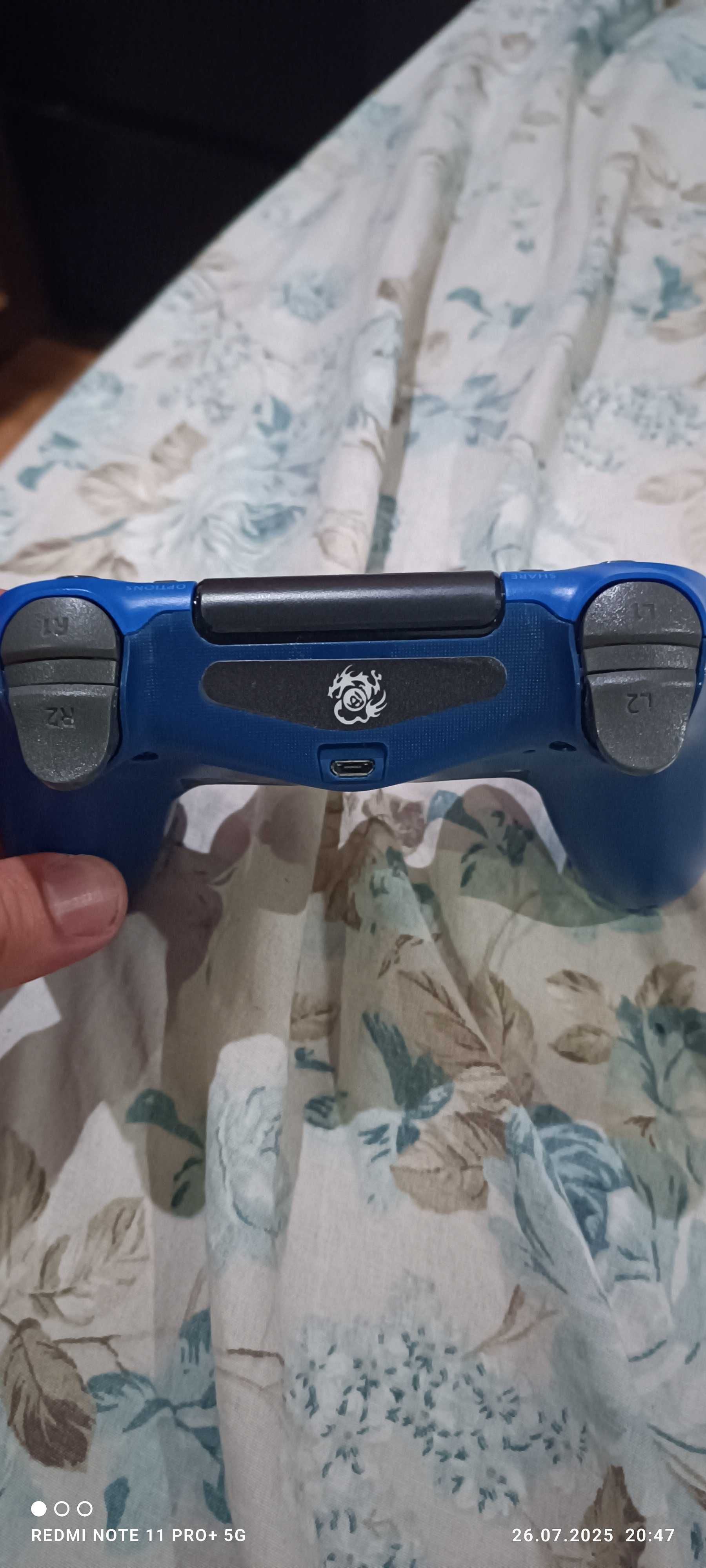 PS 4 джойстик използван