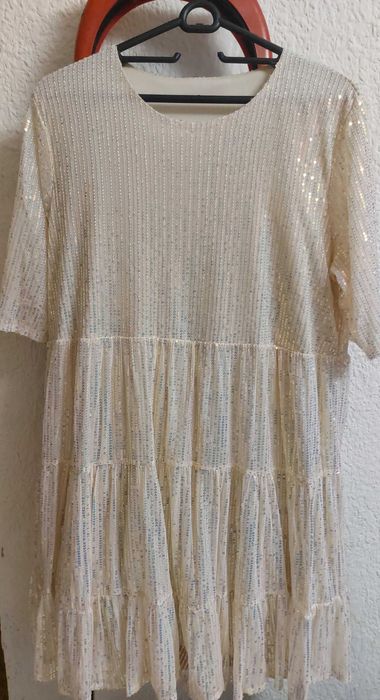 Официална рокля с паети