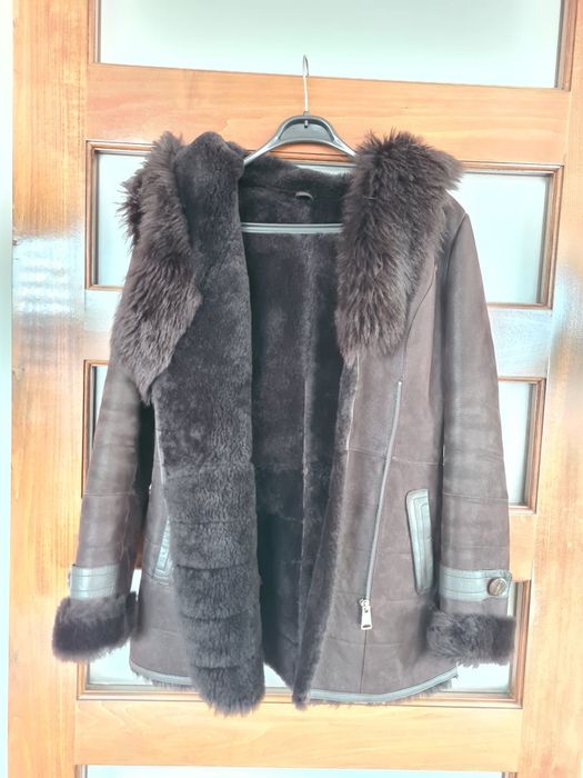 Vand cojoc maro blana naturala