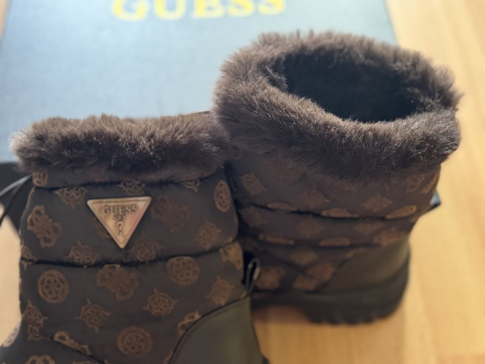Дамски боти guess