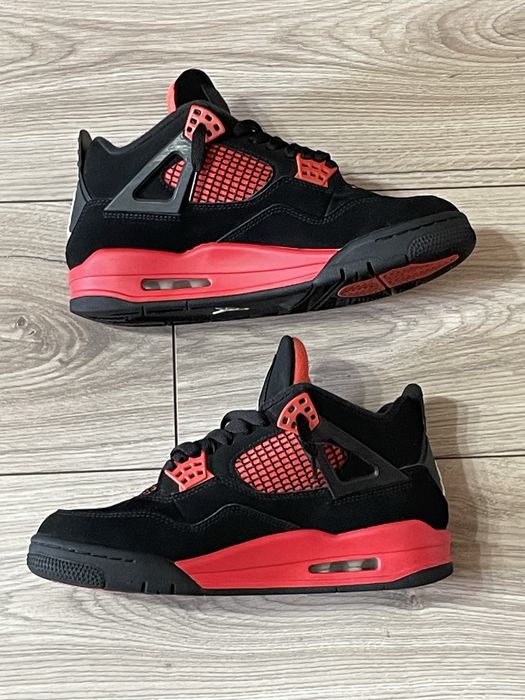 Jordan 4 Red Thunder