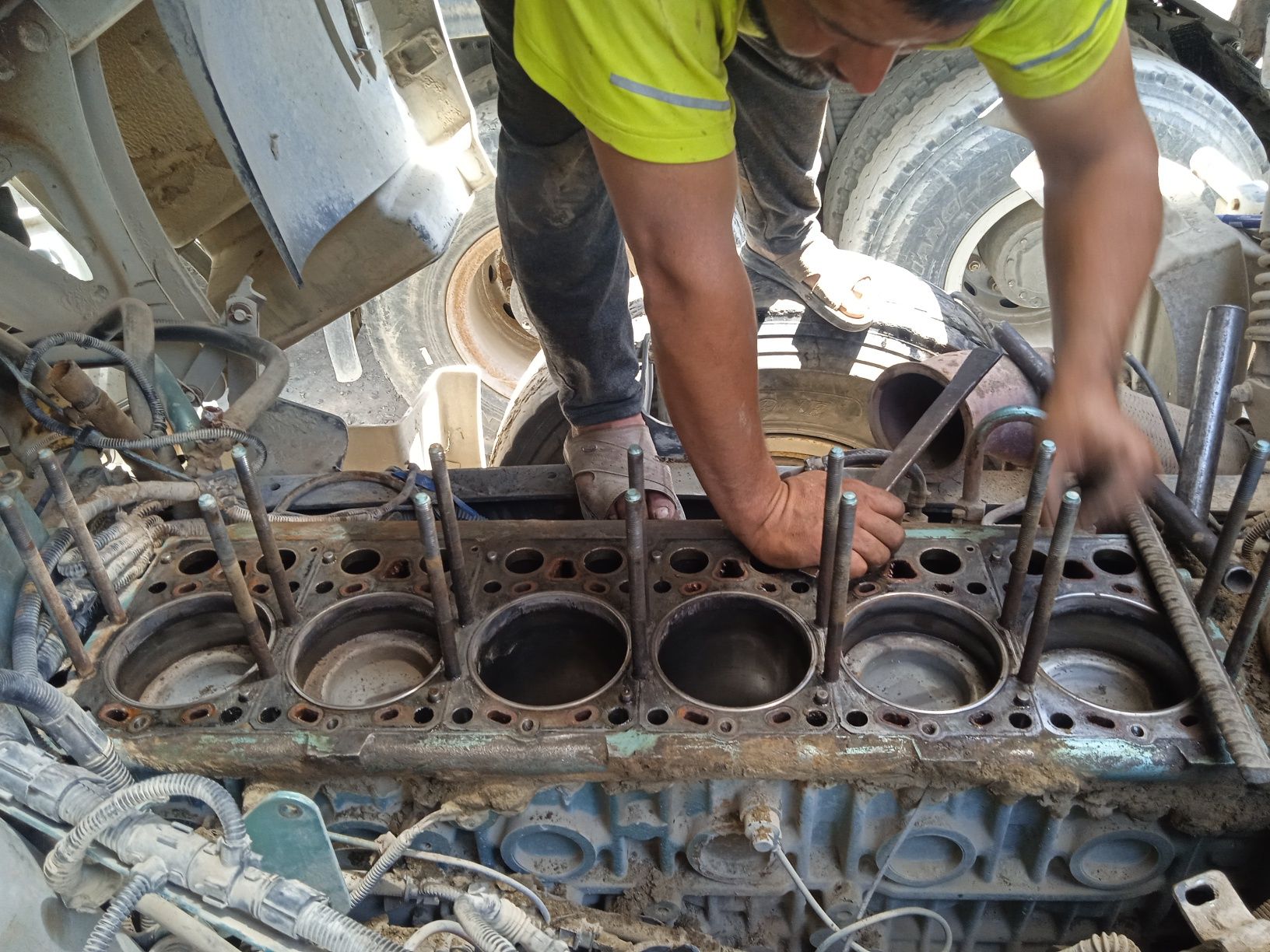 Joyida borib transportlarni remont qilamiz