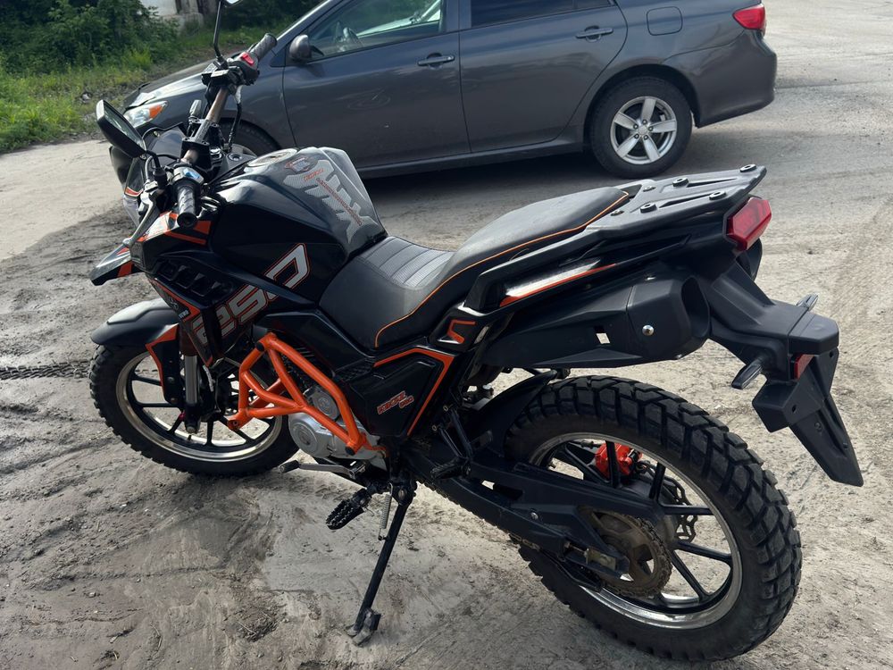 Срочно! Стильный мотоцикл 250cc — в идеальном состоянии! Не упусти