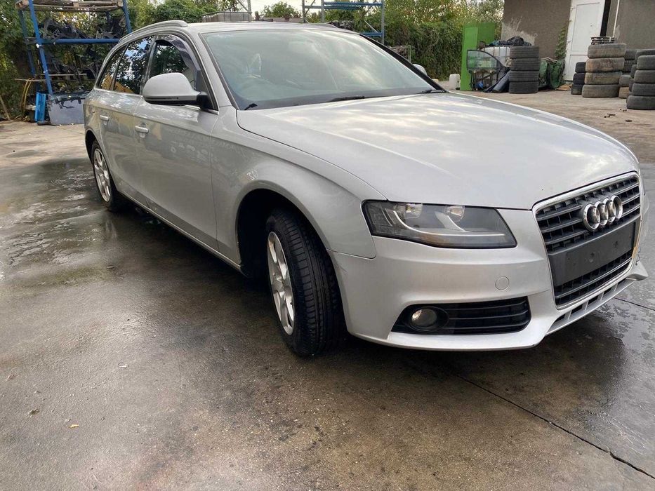 dezmembrez audi a4 b8 cod motor CAGC cod cutie LLW cod culoare LX7W