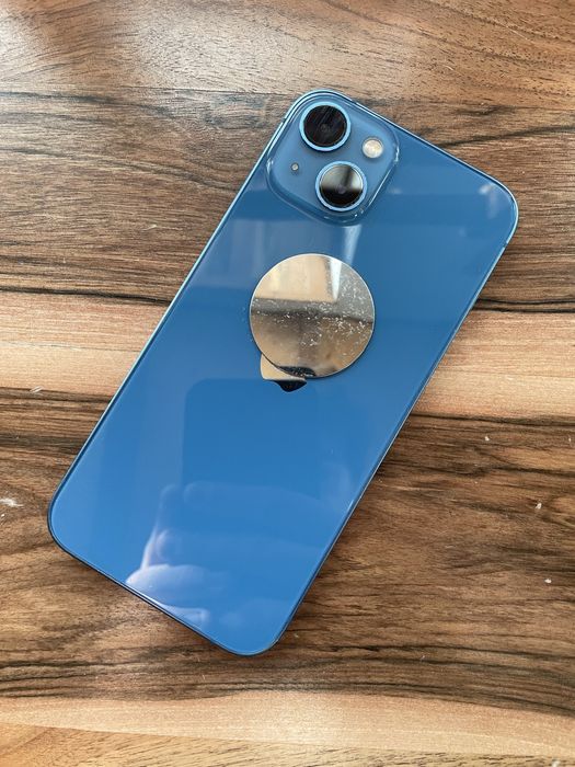 iPhone 13, stare excelentă, liber de rețea