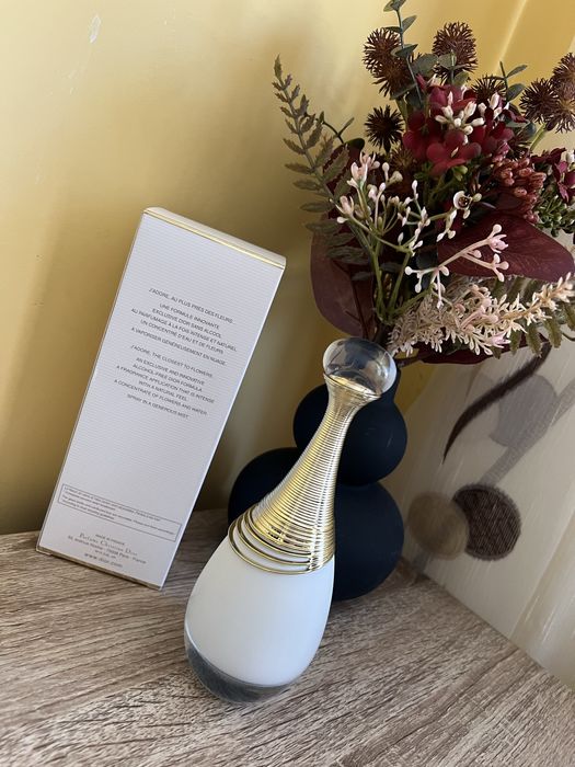 Дамски парфюм Christian Dior J`adore Parfum D`eau White