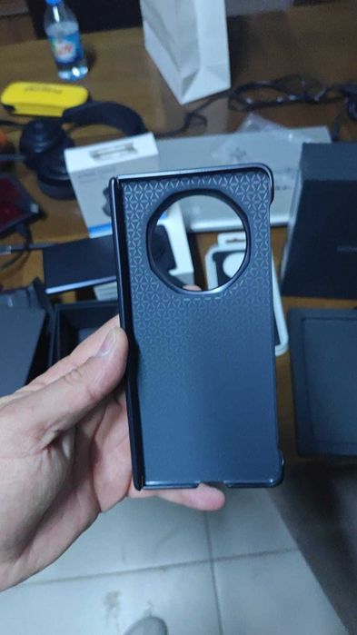 Honor Magic V5 32gb ram 512gb Nou + buds + 2xHuse + Smart Watch Honor
