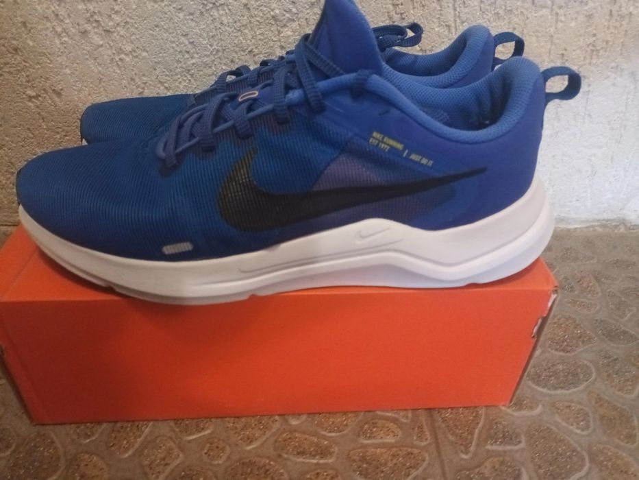 Nike Downshifter 12