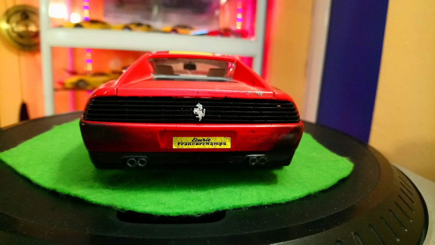 Ferrari 1 :18  348 GT, TB ,TS Bburago ,maisto