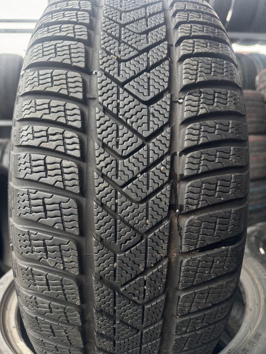 set Pirelli iarna M+S 245/40/19 275/40/19