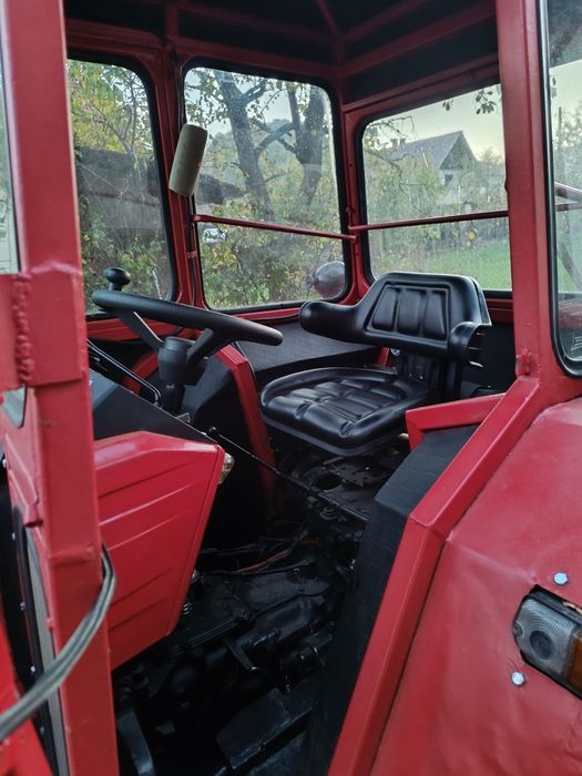 Tractor Universal 445 DT