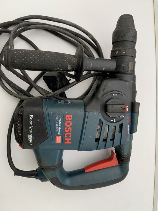 Bosch GBH 3-28 DFR /перфоратор /230V/800W/
