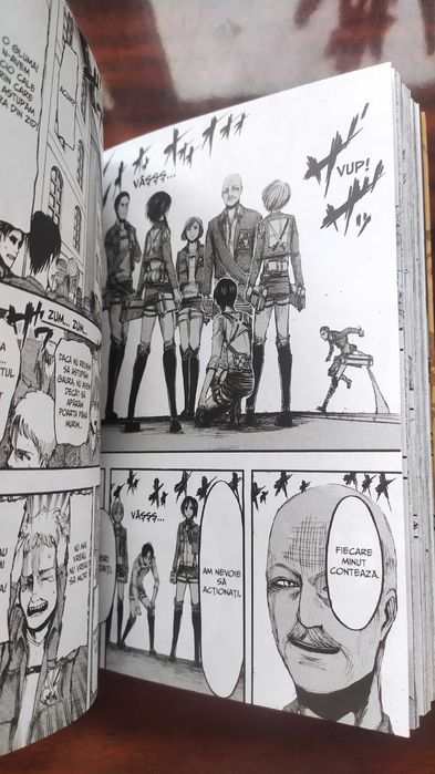 Atacul Titanilor/Attack on Titan Omnibus 3 volume, Hajime Isayama
